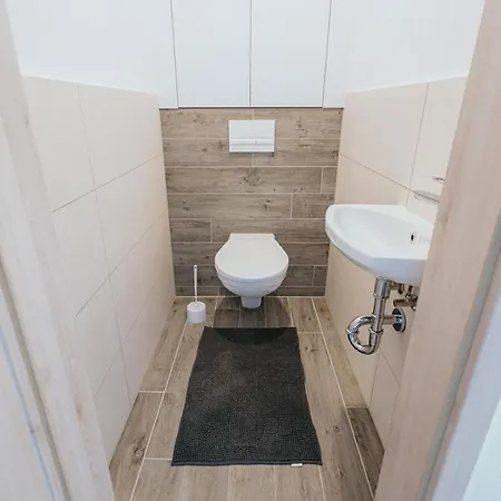 U Skraba Bešeňová